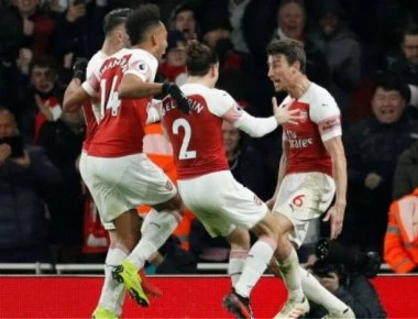 Άρσεναλ-Τσέλσι 2-0: Πήρε το ντέρμπι και έβαλε «φωτιά» στη μάχη της τετράδας (βίντεο)